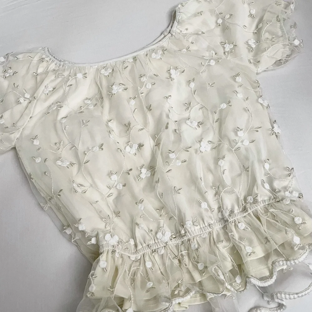 Floral Cream/White Tulle Lace Embroidered Peplum Floaty Puff-Sleeves Top